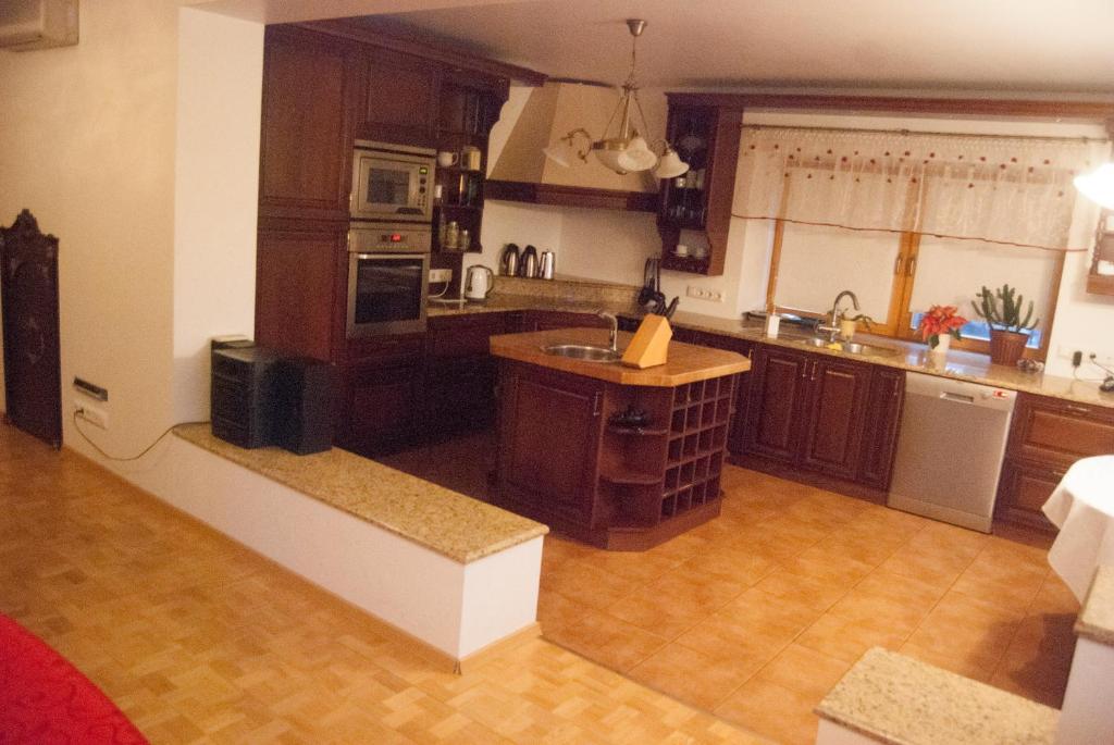 Riia Villa Тарту Экстерьер фото